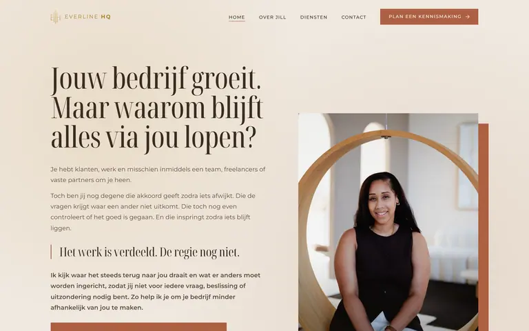 Homepage van Everline HQ met de kop Jouw bedrijf groeit en een portretfoto van Jill Everett